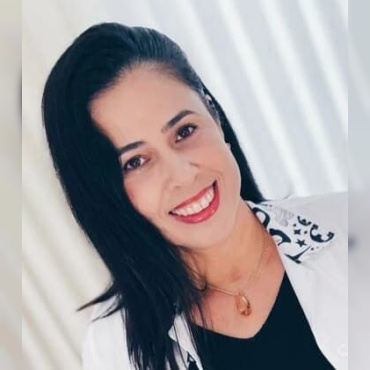 Renata Angélica Leite