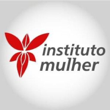 Dra. Vitoria de Lima Casquel